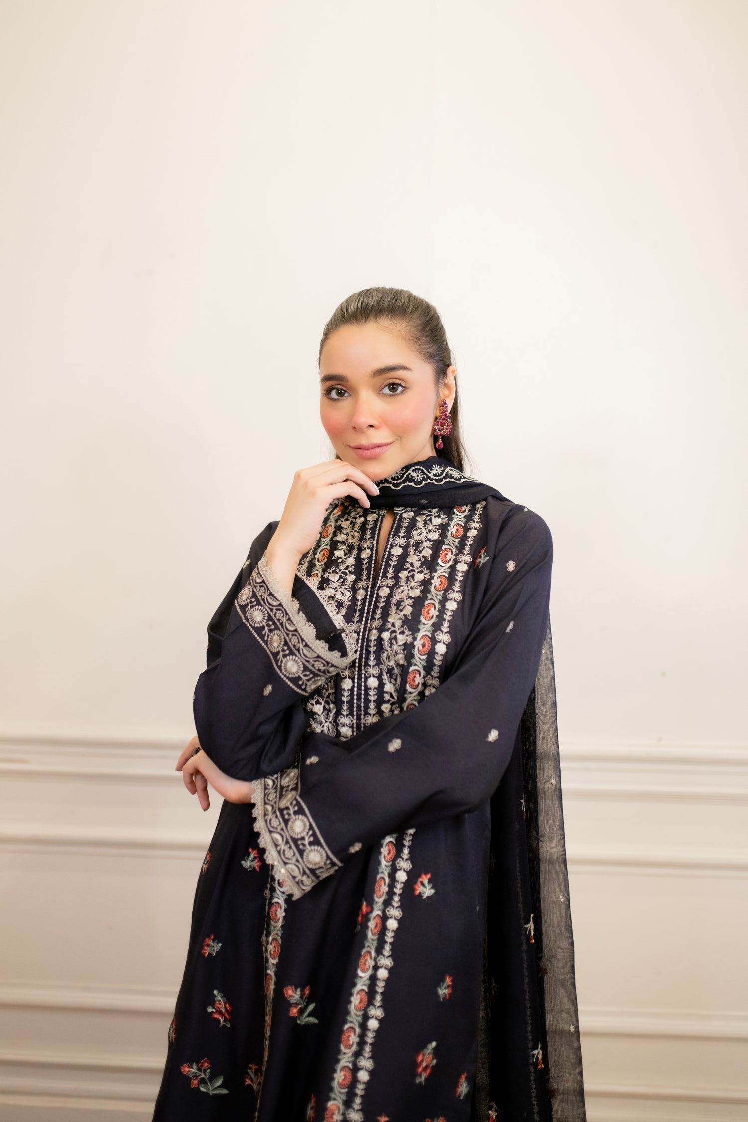 SHR さま　Elegance Charm Elegance: Pain-Free Hair Removal(SHR) | Charm Elegance