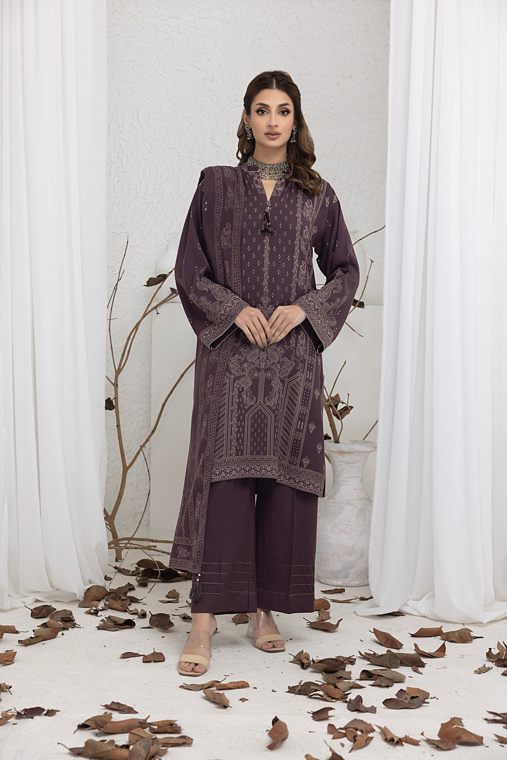 Lakhany Printed Pashmina Unstitched 3 Piece Suit - 0091-C - LKN25PSH - Purple - Winter Collection main image 0