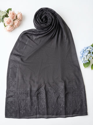 01 Piece Ready to Wear Embroidered Namaz Chaddar