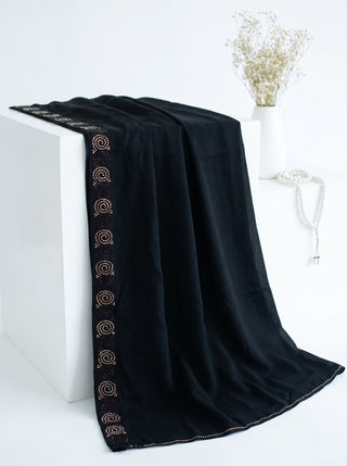 01 Piece Ready to Wear Embroidered Namaz Chaddar