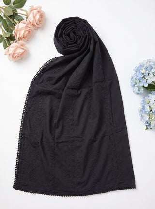 01 Piece Ready to Wear Embroidered Namaz Chaddar
