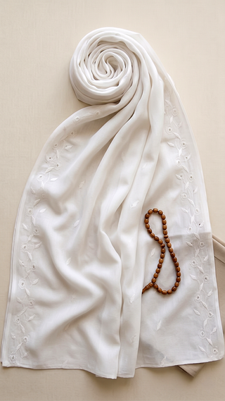 01 Piece Ready to Wear Embroidered Namaz Chaddar
