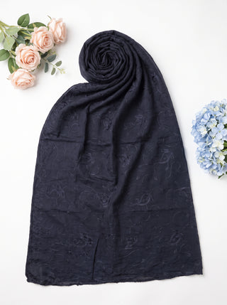 01 Piece Ready to Wear Embroidered Namaz Chaddar