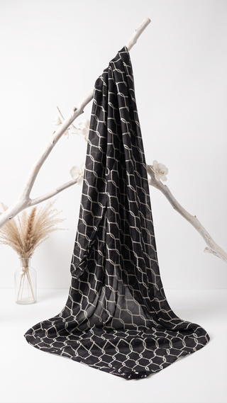 01 Piece Ready to wear Scarf
