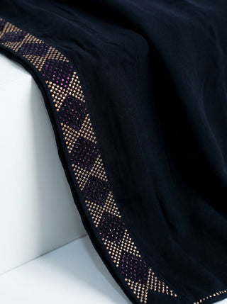 01 Piece Ready to Wear Embroidered Namaz Chaddar