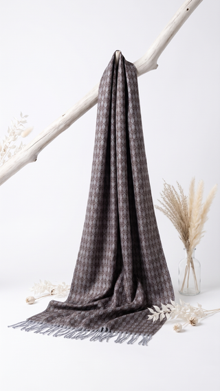 01 Piece Ready to wear Scarf