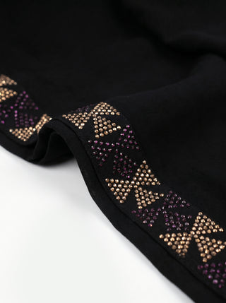 01 Piece Ready to Wear Embroidered Namaz Chaddar