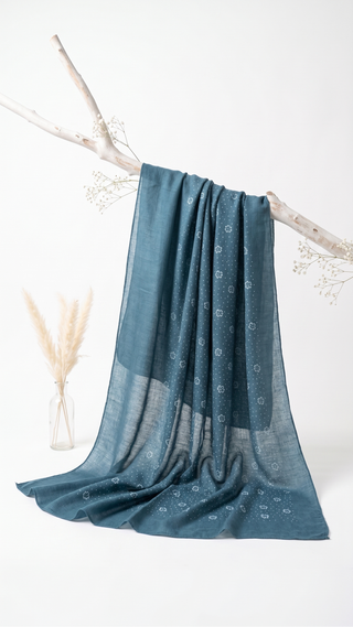 01 Piece Ready to wear Scarf