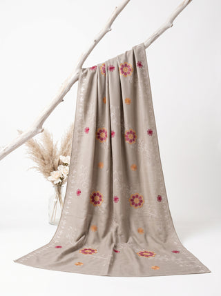 01 Piece Ready to wear Shawl