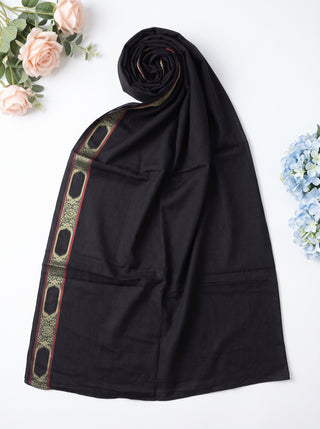01 Piece Ready to Wear Embroidered Namaz Chaddar
