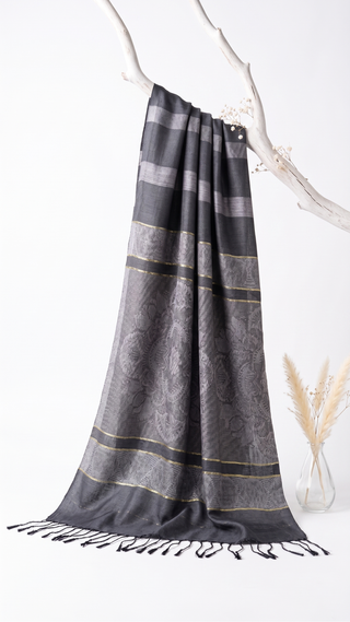 01 Piece Ready to wear Scarf