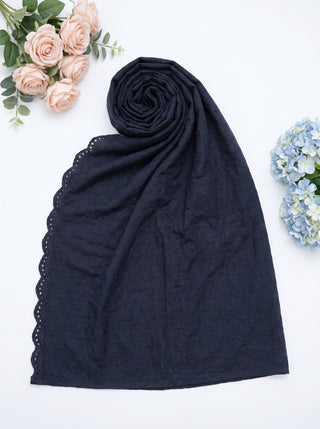 01 Piece Ready to Wear Embroidered Namaz Chaddar