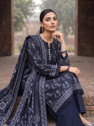 03 Piece Unstitched Cashmi Wool Printed