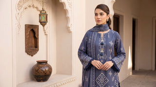 03 Piece Unstitched Cashmi Vool Printed